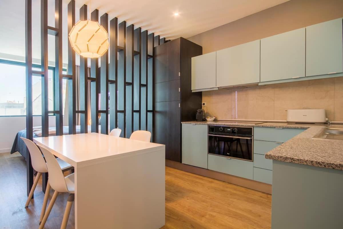 418 Apartamento Gale Wifi, Estacionamento, Elevador Porto Bagian luar foto