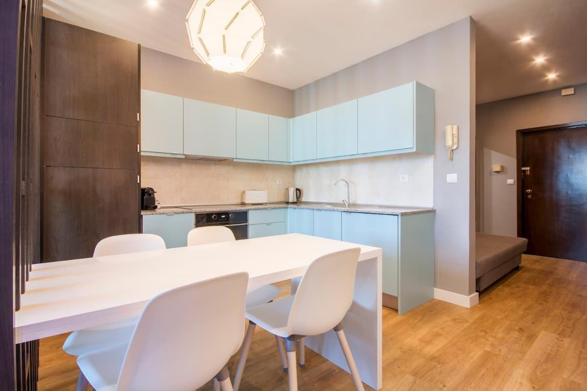 418 Apartamento Gale Wifi, Estacionamento, Elevador Porto Bagian luar foto